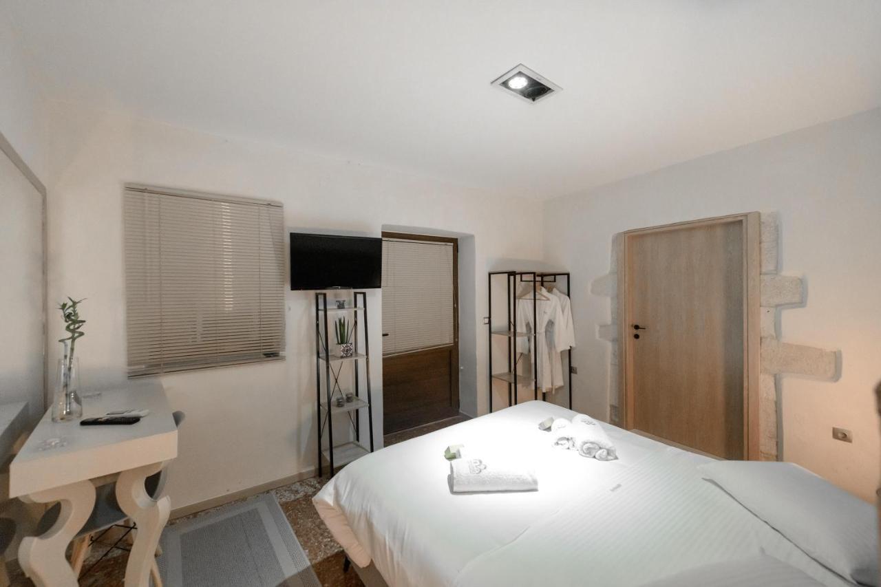 Athina House & Hammam *